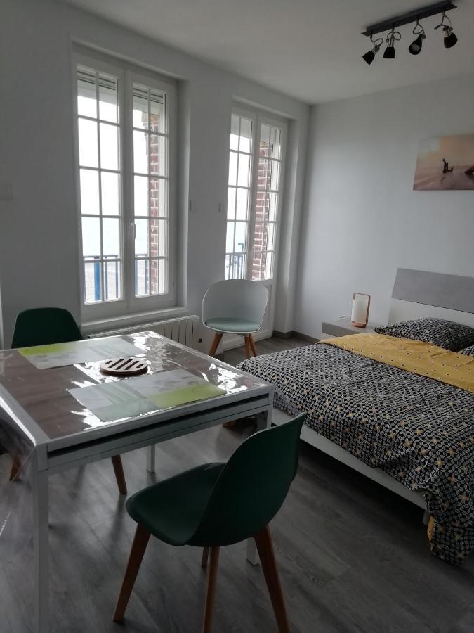 Studio Face A La Mer Mers-les-Bains Bagian luar foto