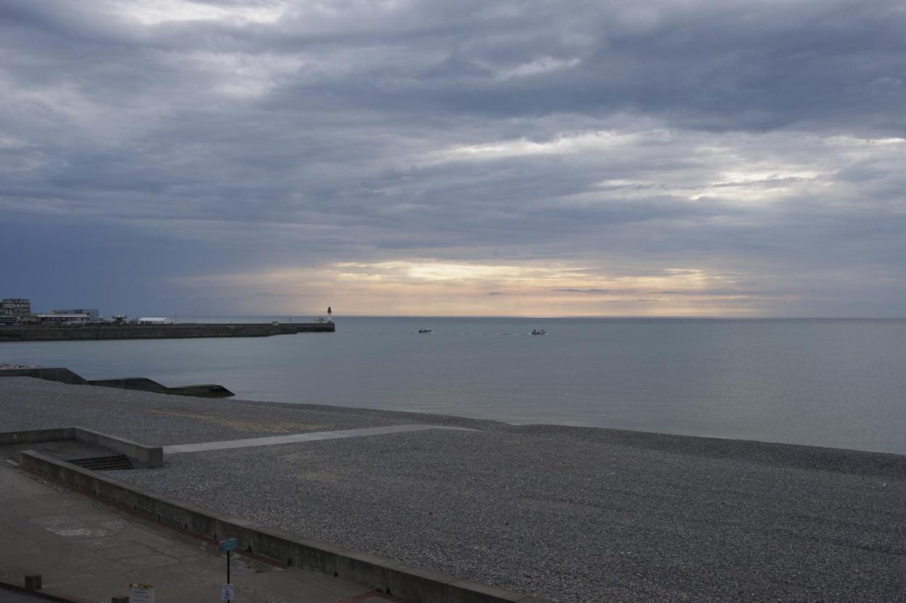 Studio Face A La Mer Mers-les-Bains Bagian luar foto